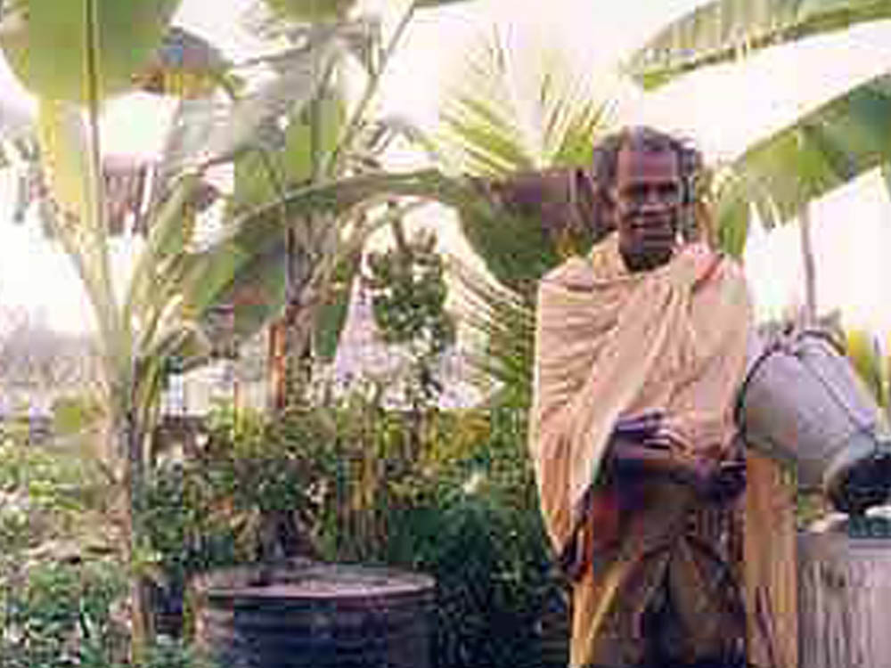 Kokkadichcholai Siva Thondan Asramam